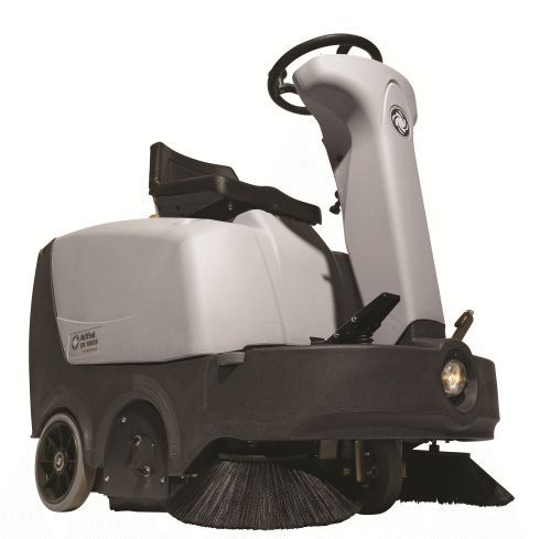 Sweeper SR1000s Mid Size Ride On